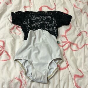 Lucky Leo leotard